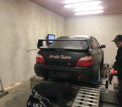 Subaru Impreza sättimine dünopinki.